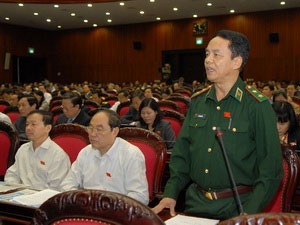 Deputy Vo Trong Viet, northern Son La Province, speaks at the National Assembly sitting on November 2 (Photo: VNA) Deputy Vo Trong Viet, northern Son La Province, speaks at the National Assembly sitting on November 2 (Photo: VNA)